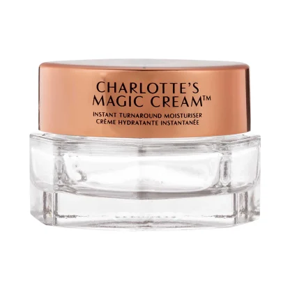 Charlotte Tilbury - Crema Mágica de Charlotte