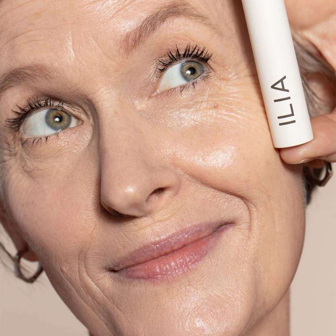 ILIA - Máscara de pestañas alargadora de pestañas sin límites - Imagen 6