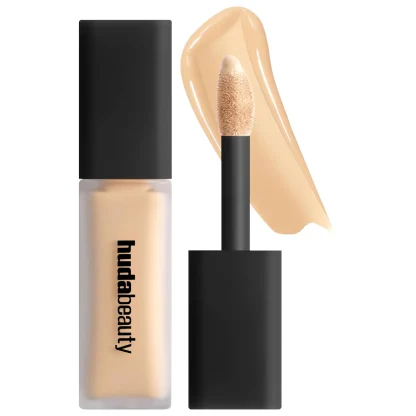 HUDA BEAUTY - Corrector mate a prueba de agua y cobertura modulable