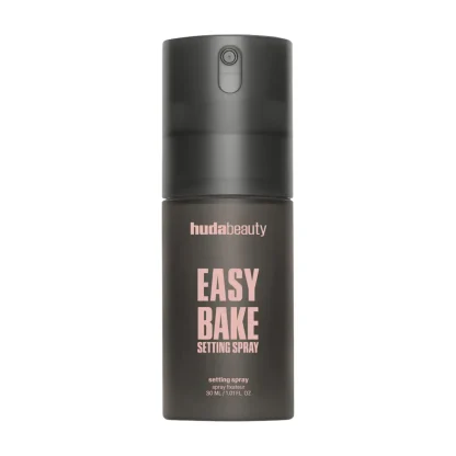 HUDA BEAUTY  - Spray fijador difuminador Easy Bake con duración de 16 horas